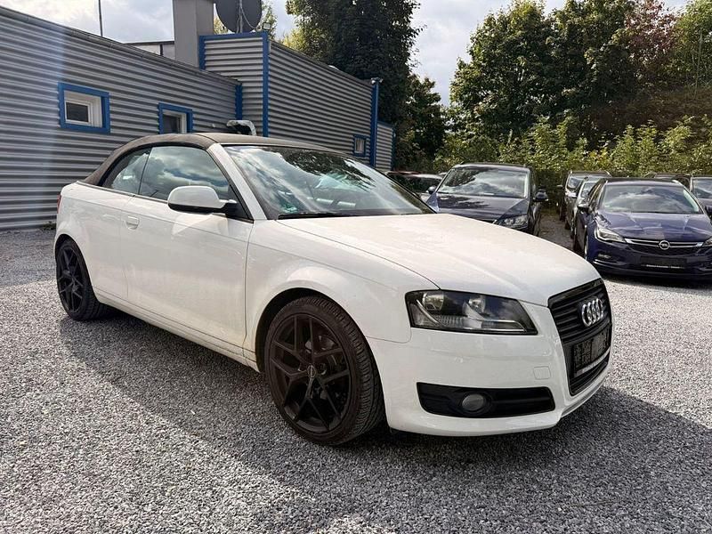 Weiß Gebraucht 2011 Audi A3 Ambition Cabrio | 5.999 € (Fairer Preis) - Bild 1/4