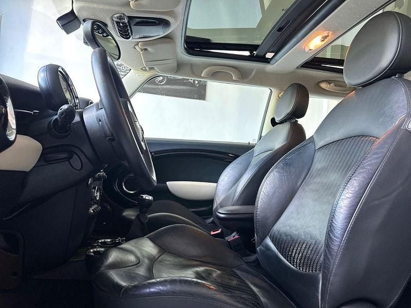 Gebraucht Mini Cooper 122 PS (89 kW) 2014 Braun Kleinwagen