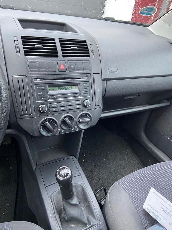 Gebraucht VW Polo 80 PS (58 kW) 2006 Schwarz Kleinwagen