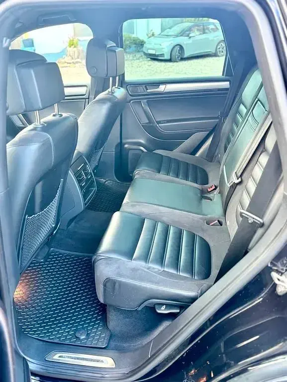 Gebraucht VW Touareg 262 PS (192 kW) 2015 Schwarz SUV