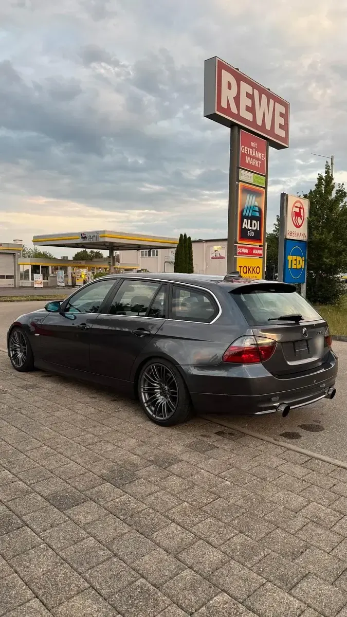 Gebraucht BMW 335 Shadowline 286 PS (210 kW) 2006 Grau Kombi