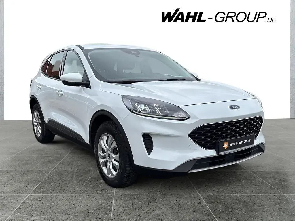 Gebraucht Ford Kuga Trend 120 PS (88 kW) 2022 Weiß SUV