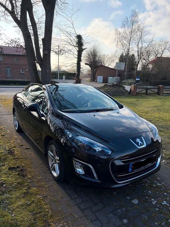 Gebraucht Peugeot 308 CC Active 156 PS (114 kW) 2012 Braun Cabrio