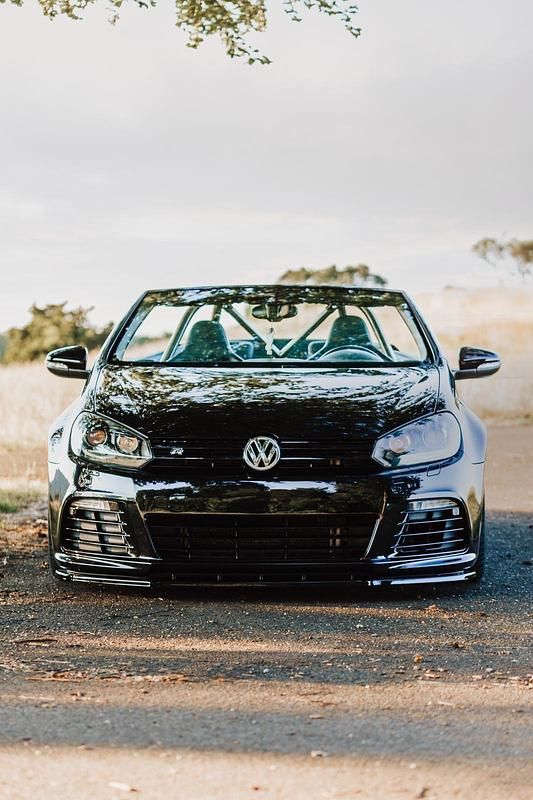 Gebraucht VW Golf Cabriolet R 265 PS (194 kW) 2014 Schwarz Cabrio
