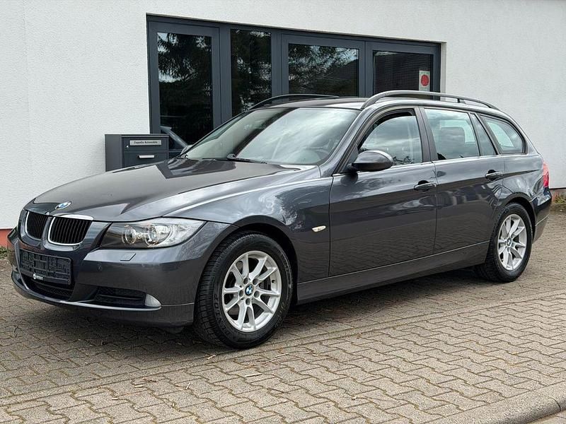 Gebraucht BMW 320 Advantage 150 PS (110 kW) 2007 Grau Limousine