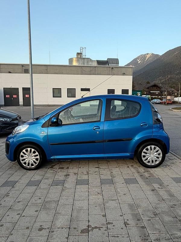 Gebraucht Citroën C1 68 PS (50 kW) 2012 Blau Kleinwagen