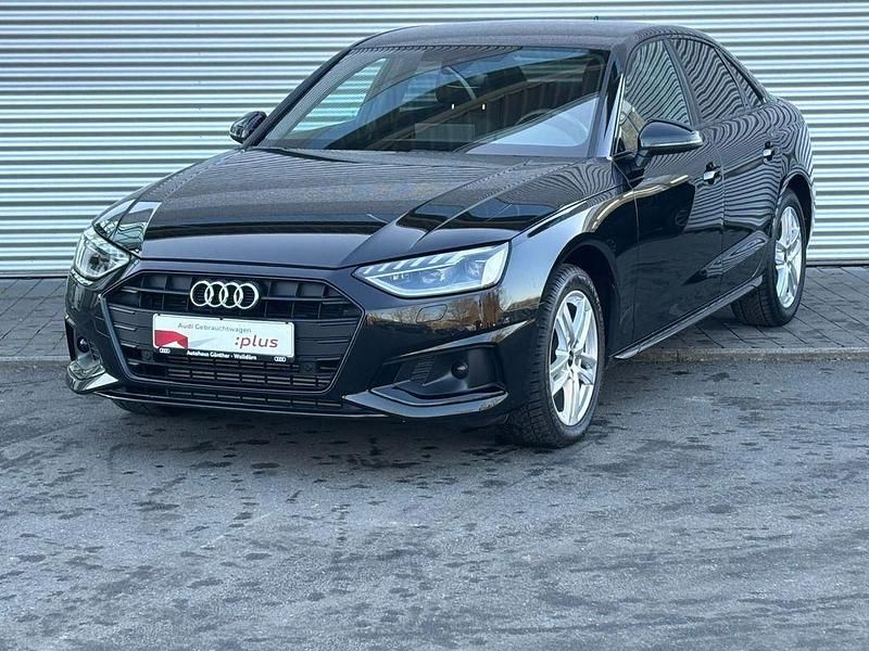 Second-hand Audi A4 Advanced Plus 204 CP (150 kW) 2025 Negru Berlinǎ
