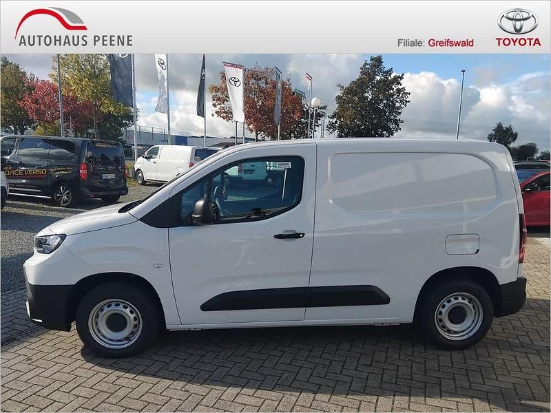 Neu Toyota Proace City City 110 PS (80 kW) 2025 Ice white Van / Kleinbus