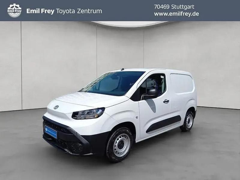 Icy white Neu 2025 Toyota Proace City Van | 21.390 € (Guter Preis) - Bild 1/4