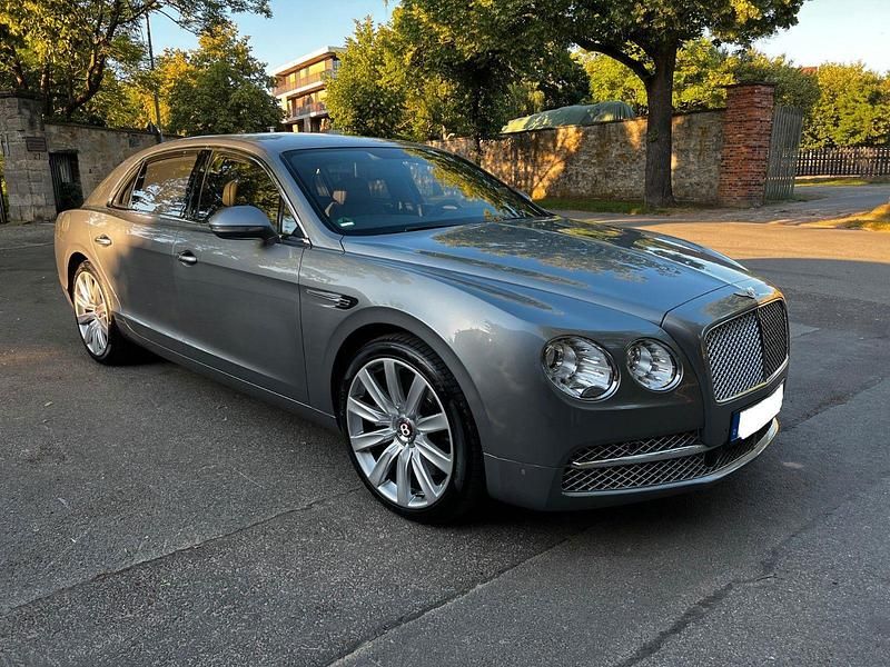 Gebraucht Bentley Flying Spur Mulliner 507 PS (372 kW) 2014 Grau Limousine