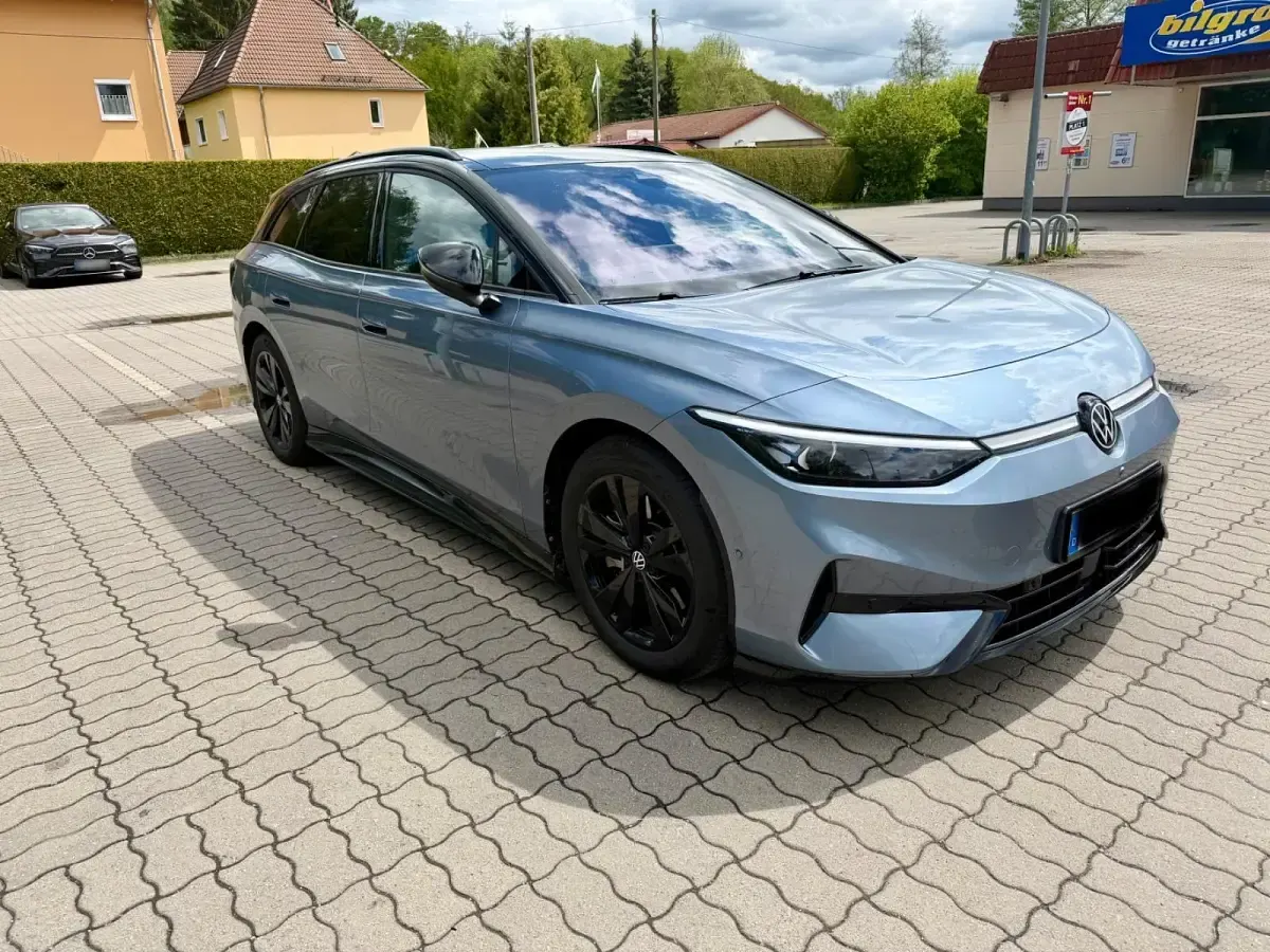 Gebraucht VW ID.7 Pro S 210 kW (286 PS) 2025 Andere farben Kombi