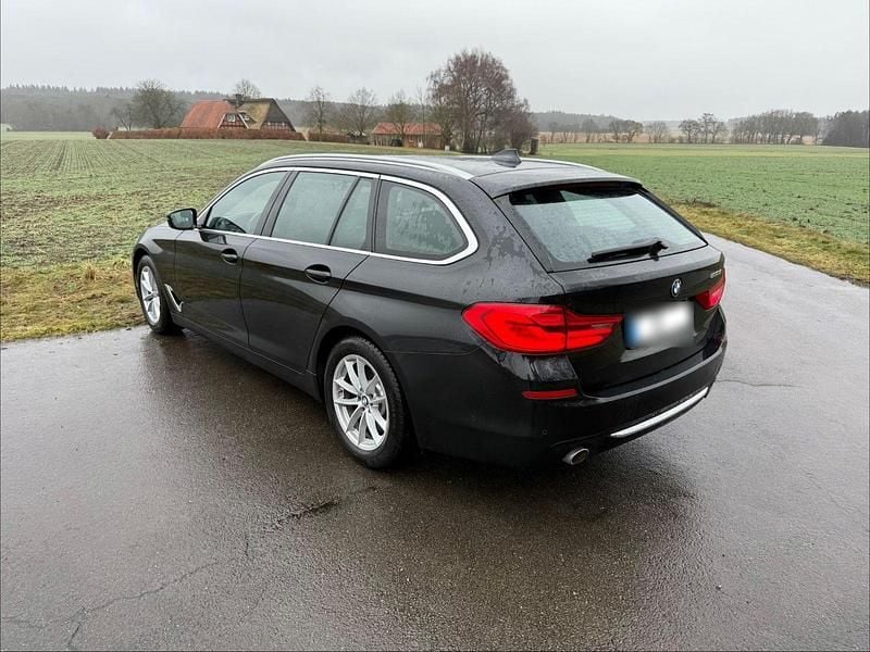 Gebraucht BMW 530 Luxury Line 265 PS (194 kW) 2019 Schwarz Kombi