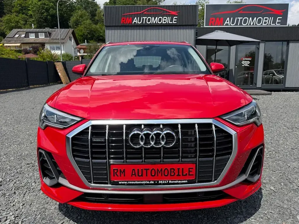 Gebraucht Audi Q3 S-Line 190 PS (139 kW) 2022 Tangorot SUV