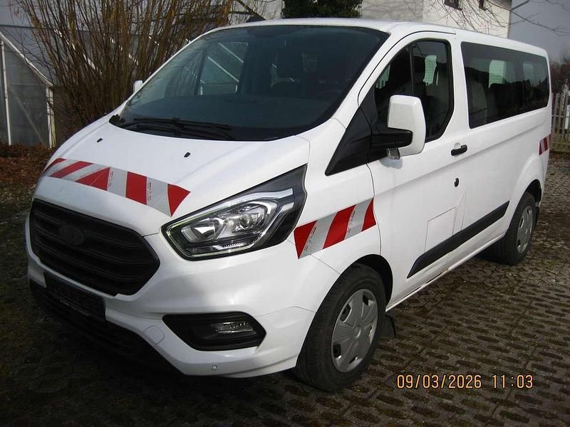 Gebraucht Ford Transit Custom Trend 131 PS (96 kW) 2020 Frostweiß Van / Kleinbus
