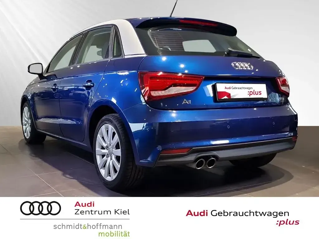 Gebraucht Audi A1 Sportback Basis 150 PS (110 kW) 2016 Scubablau metallic Kleinwagen