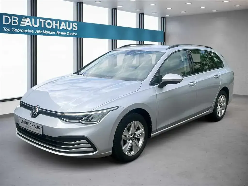 Gebraucht VW Golf VIII Life 116 PS (85 kW) 2022 Kombi