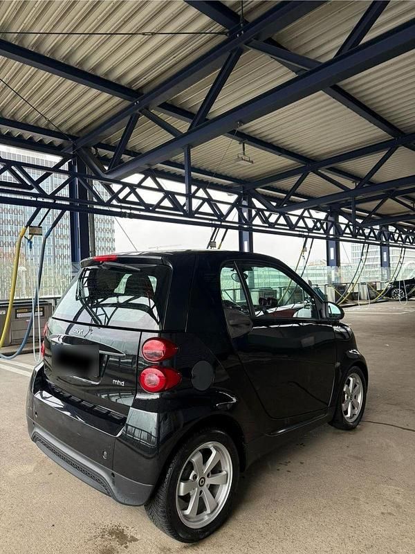 Gebraucht Smart ForTwo Coupé 71 PS (52 kW) 2010 Schwarz Coupé