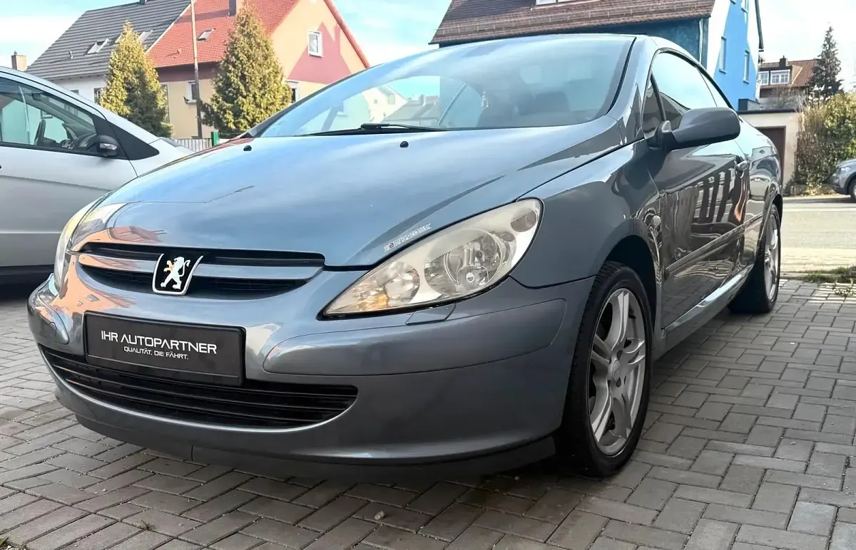 Gebraucht Peugeot 307 CC 136 PS (100 kW) 2004 Grau Cabrio