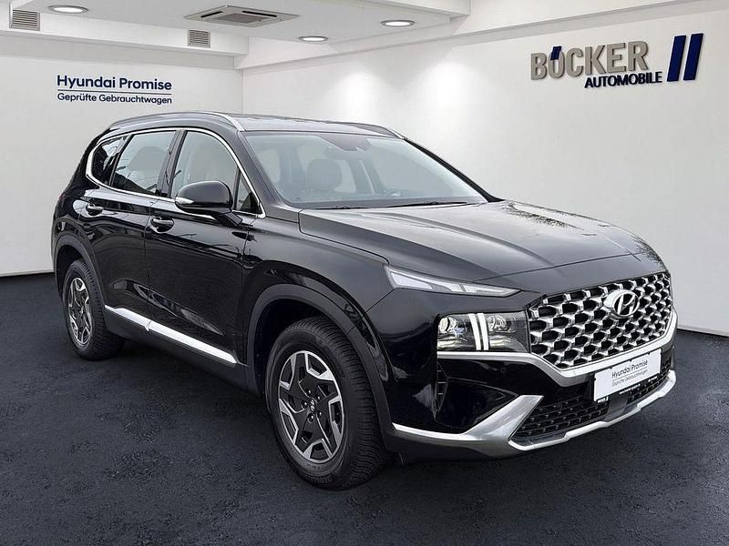Gebraucht Hyundai Santa Fe Comfort 230 PS (169 kW) 2023 Abyss black SUV