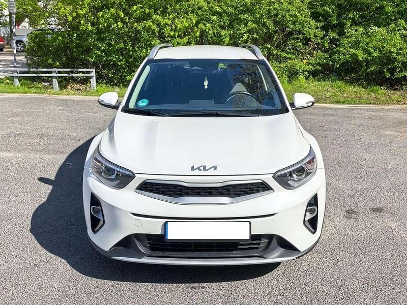 Second-hand Kia Stonic Vision 101 CP (74 kW) 2025 Alb SUV