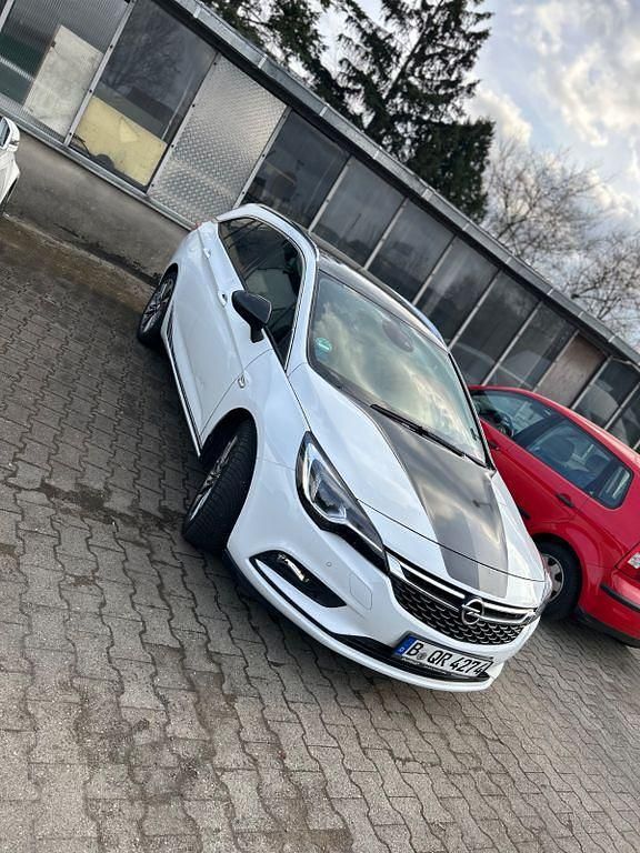 Gebraucht Opel Astra 150 PS (110 kW) 2019 Weiß Kombi