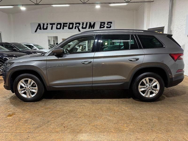 Gebraucht Skoda Kodiaq 150 PS (110 kW) 2022 Grau SUV