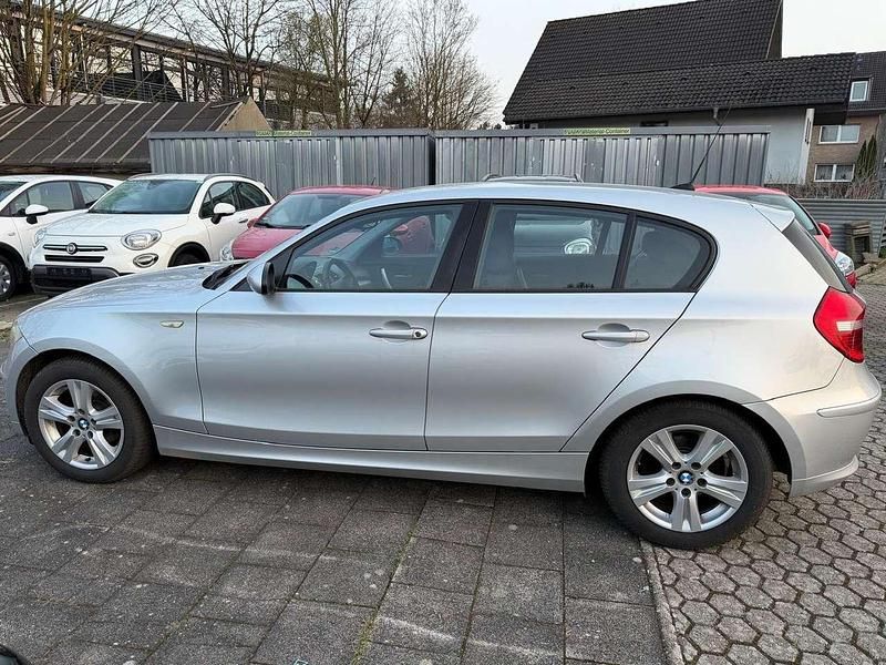 Gebraucht BMW 116 116 PS (85 kW) 2007 Titansilber metallic Kleinwagen