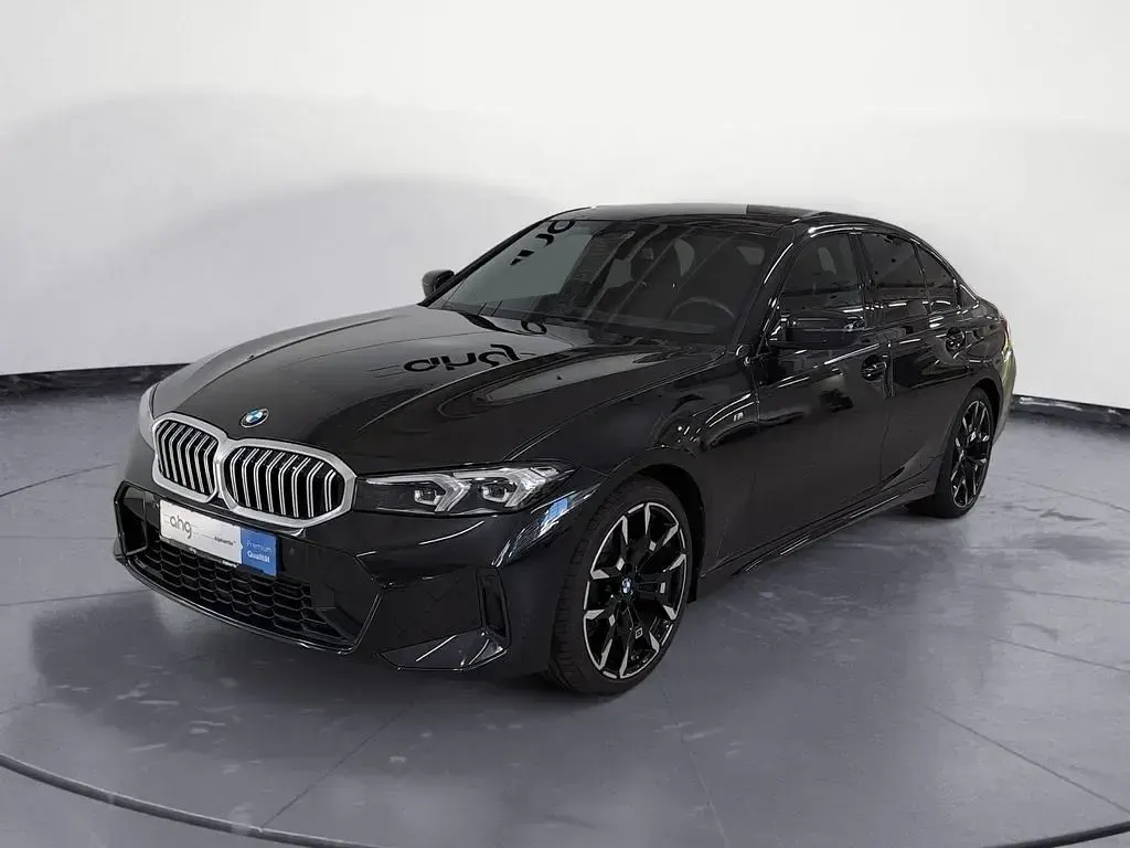 Gebraucht BMW 320 M Sport 184 PS (135 kW) 2025 Schwarz Limousine