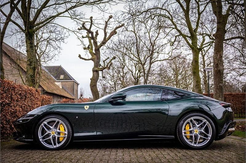 Second-hand Ferrari Roma 620 CP (456 kW) 2023 Verde