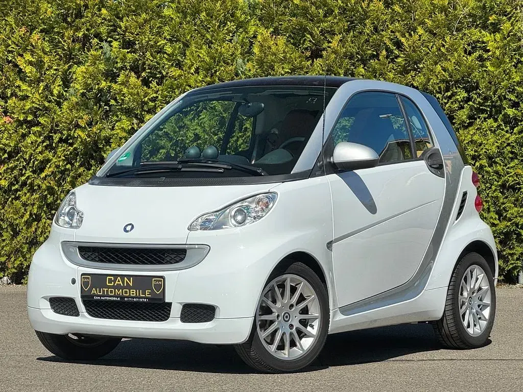 Gebraucht Smart ForTwo Coupé 54 PS (39 kW) 2011 Weiß Coupé