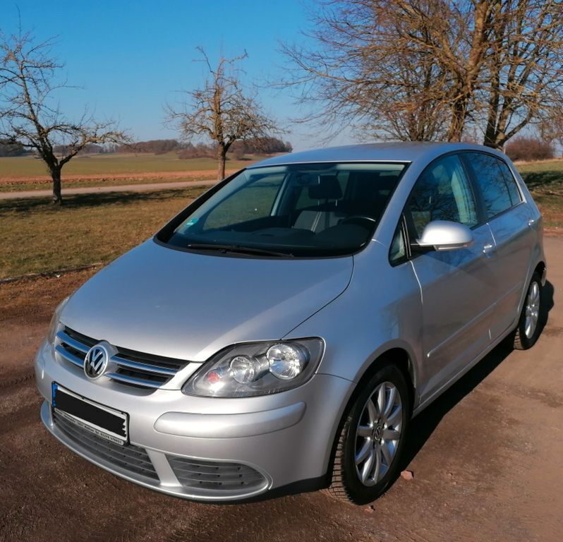 Silber Gebraucht 2008 VW Golf Plus Trendline Van / Kleinbus | 4.000 € (Fairer Preis) - Bild 1/4