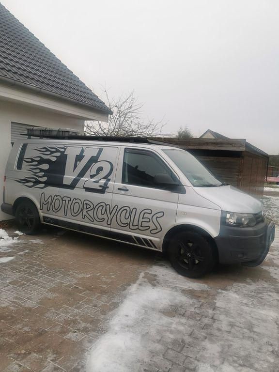 Grau Gebraucht 2013 VW Transporter Van | 9.990 € (Guter Preis) - Bild 1/4