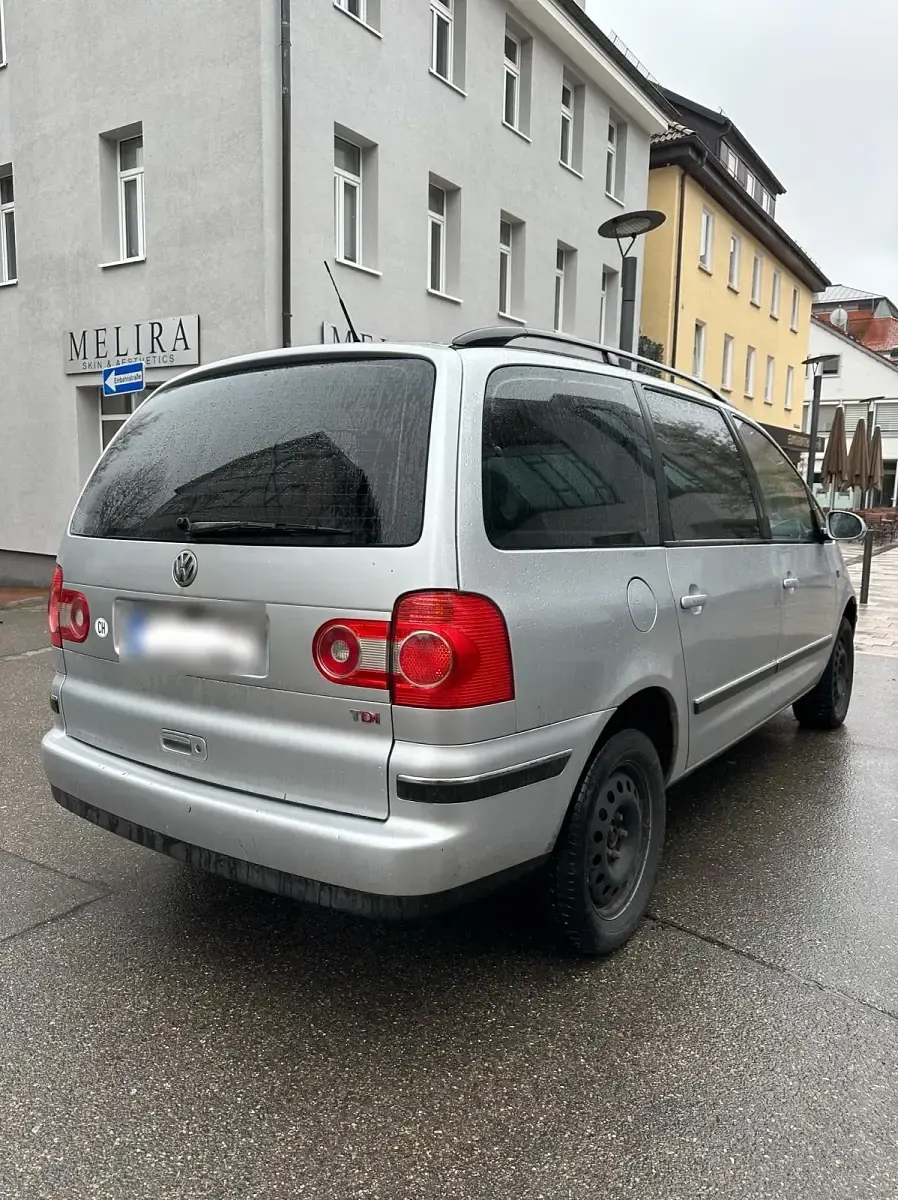 Gebraucht VW Sharan 115 PS (84 kW) 2004 Silber Van / Kleinbus
