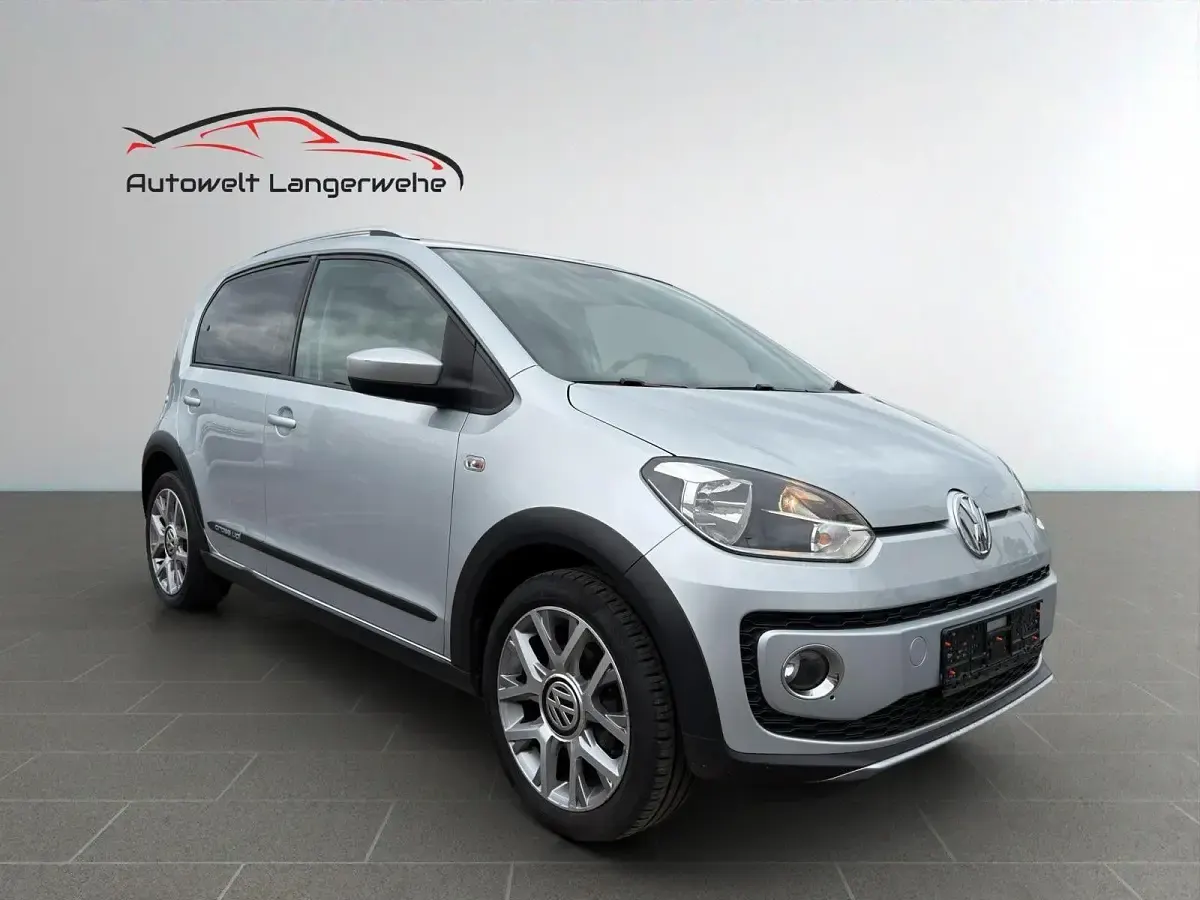 Gebraucht VW cross up! 75 PS (55 kW) 2014 Silber Kleinwagen