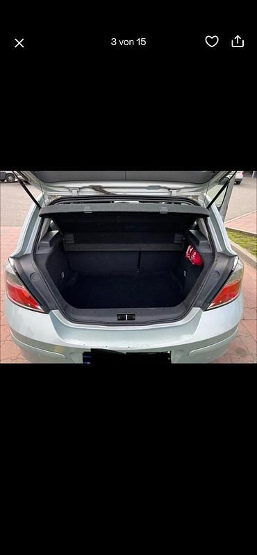 Second-hand Opel Astra 90 CP (66 kW) 2006 Gri Hatchback