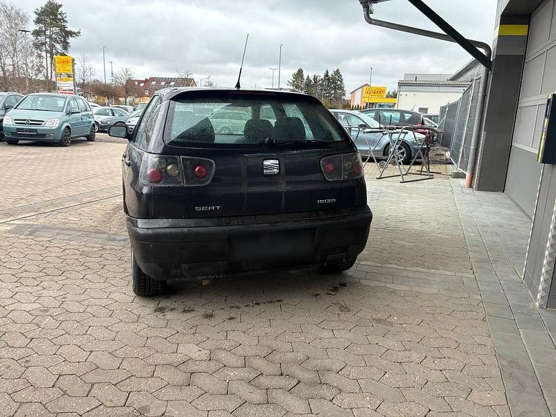 Gebraucht Seat Ibiza 60 PS (44 kW) 2001 Schwarz Kleinwagen