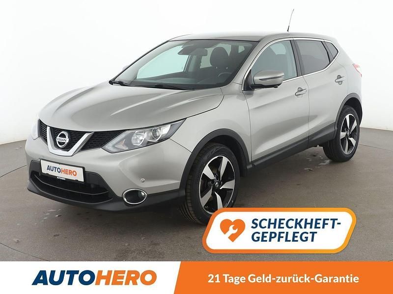Silber Gebraucht 2015 Nissan Qashqai 360º SUV | 13.310 € (Fairer Preis) - Bild 1/3