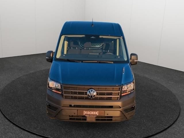 Second-hand VW Crafter 140 CP (102 kW) 2024 Albastru Van