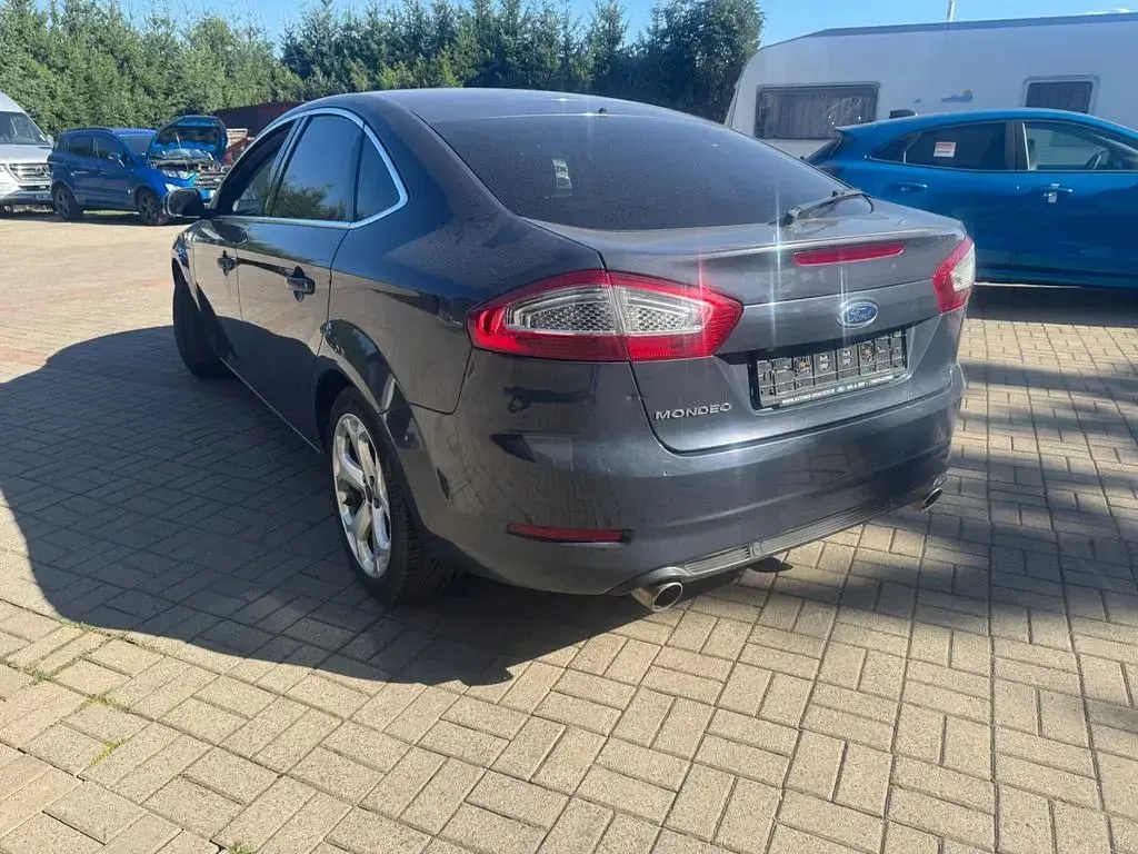 Gebraucht Ford Mondeo Titanium 200 PS (147 kW) 2014 Grau Limousine