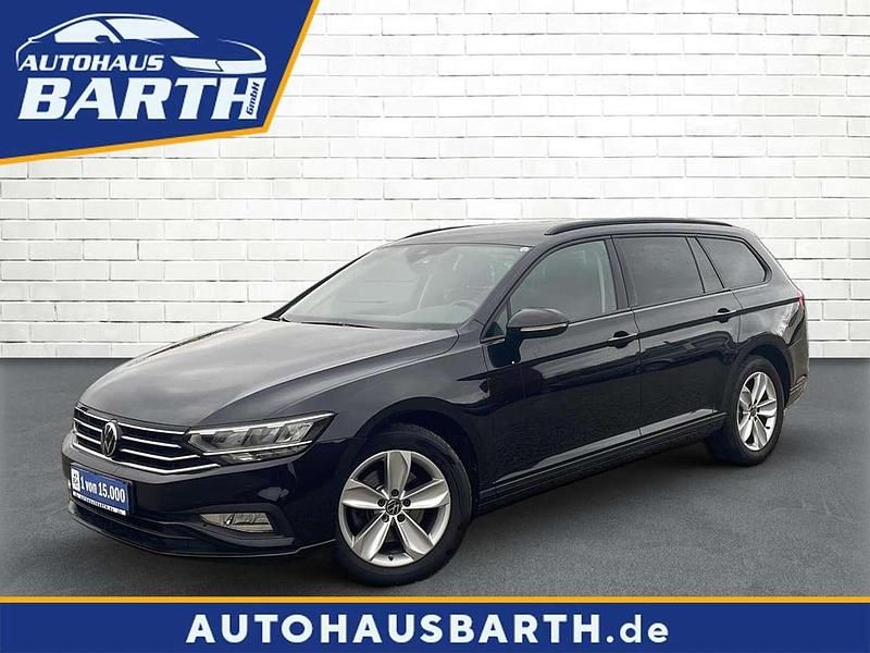 Deep black perleffekt Gebraucht 2021 VW Passat Conceptline Kombi | 20.490 € (Guter Preis) - Bild 1/4