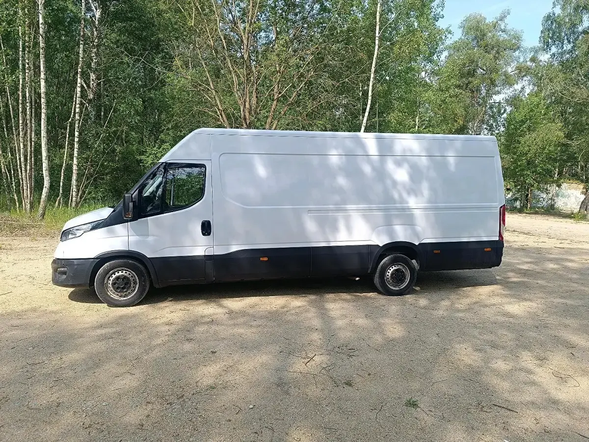 Gebraucht Iveco Daily 155 PS (114 kW) 2021 Weiß Van