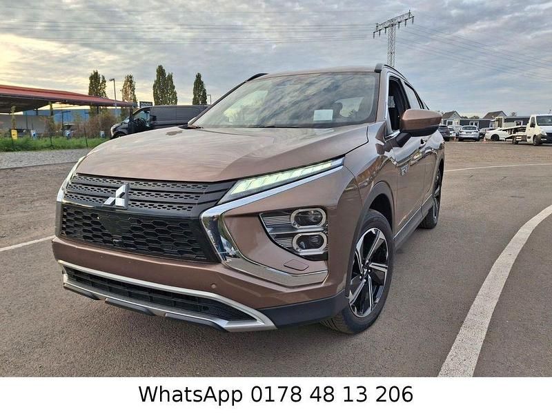 Gebraucht 2022 Mitsubishi Eclipse Cross Intro Edition SUV | 19.999 € (Superpreis) - Bild 1/4