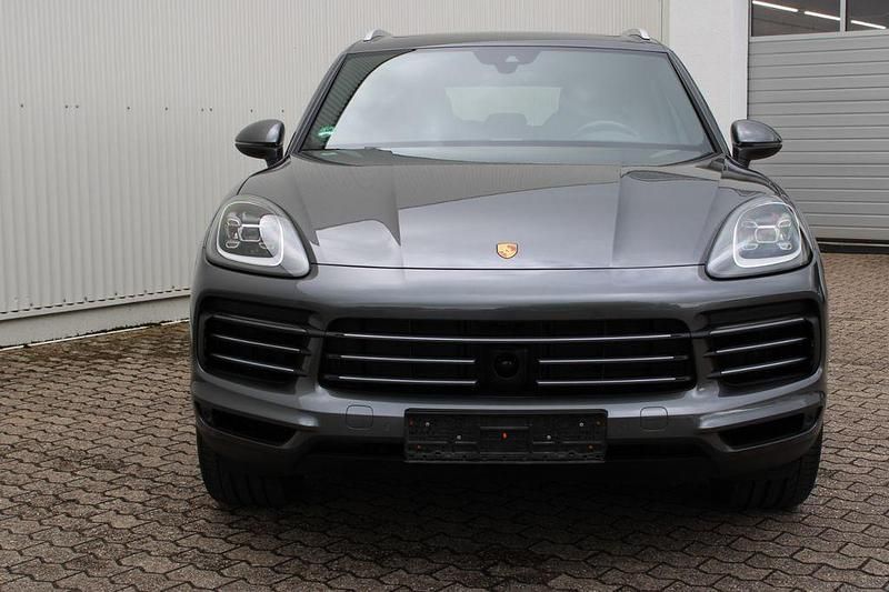 Gebraucht Porsche Cayenne 340 PS (250 kW) 2022 Grau SUV