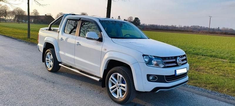 Gebraucht VW Amarok Highline 179 PS (131 kW) 2015 Weiß Pickup