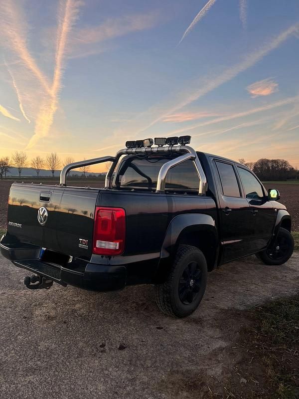Schwarz Gebraucht 2013 VW Amarok Trendline Abholung | 20.499 € (Fairer Preis) - Bild 1/4