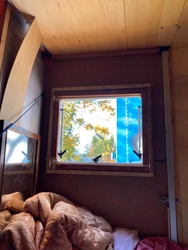 Gebraucht Iveco Daily 78 PS (57 kW) 2010 Grün Van / Kleinbus