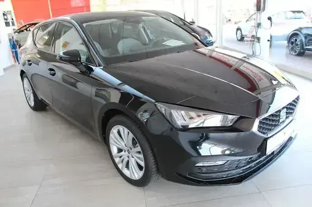 Gebraucht Seat Leon Style 110 PS (80 kW) 2024 Schwarz Limousine