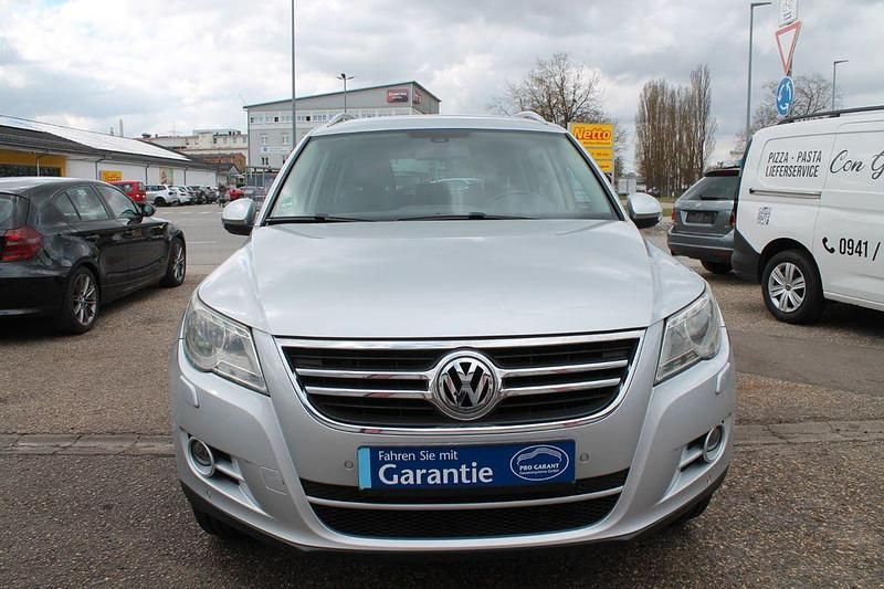 Używany VW Tiguan Team 122 KM (89 kW) 2011 Srebrny SUV