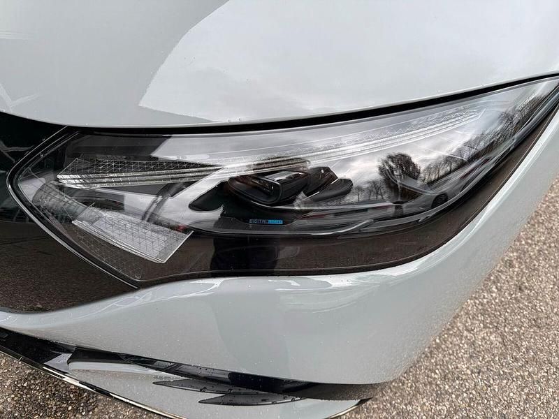 Gebraucht Mercedes EQE500 AMG 300 kW (408 PS) 2025 Manufaktur lack manufaktur alp Limousine