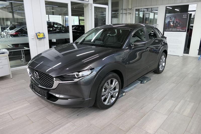 Grau Gebraucht 2022 Mazda CX-30 Selection SUV | 24.600 € (Guter Preis) - Bild 1/4